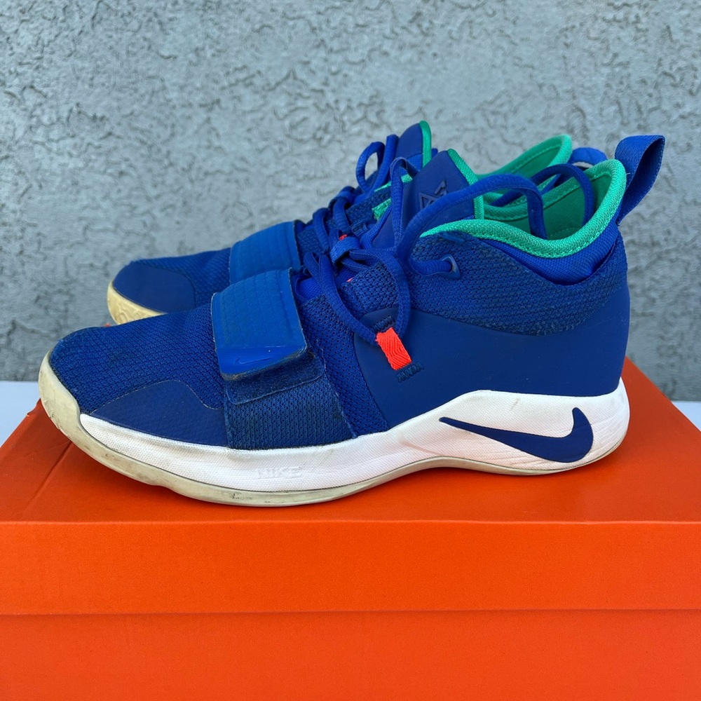 Nike PG-1 Basketball Sneakers - Picture 3 of 6